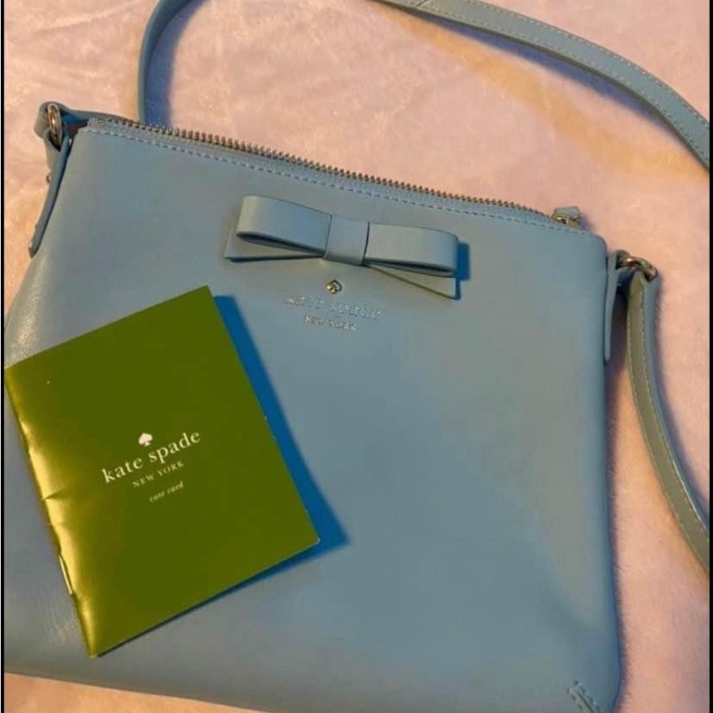 Light blue Kate spade ♠️ purse perfect for date nights or special occasions - Picture 5 of 5